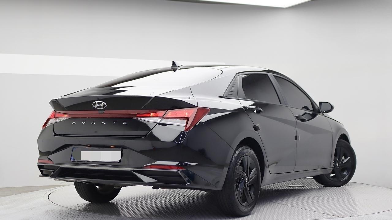Hyundai Avante CN7 2