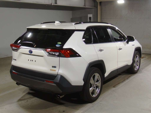 TOYOTA RAV4 AXAH54 Hybrid G 2