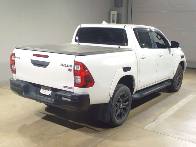 Toyota Hilux Z GR Sport 4WD (GUN125) 2
