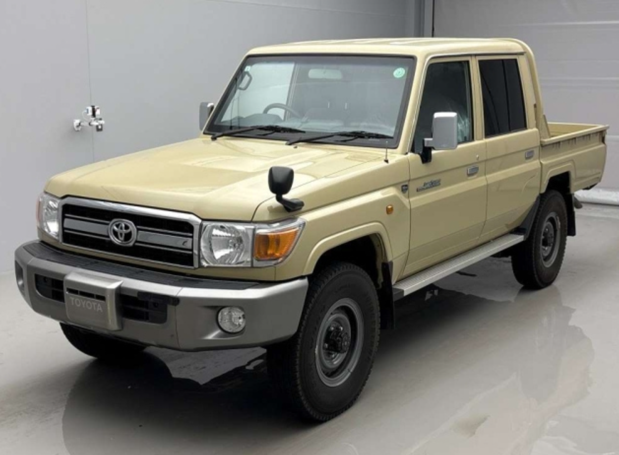 Toyota Land Cruiser 70 Pickup 4WD (GRJ79K)