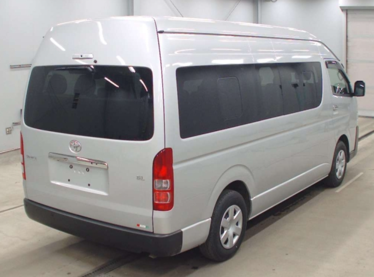 Toyota HiAce Commuter Super Long GL (GDH223B) 2