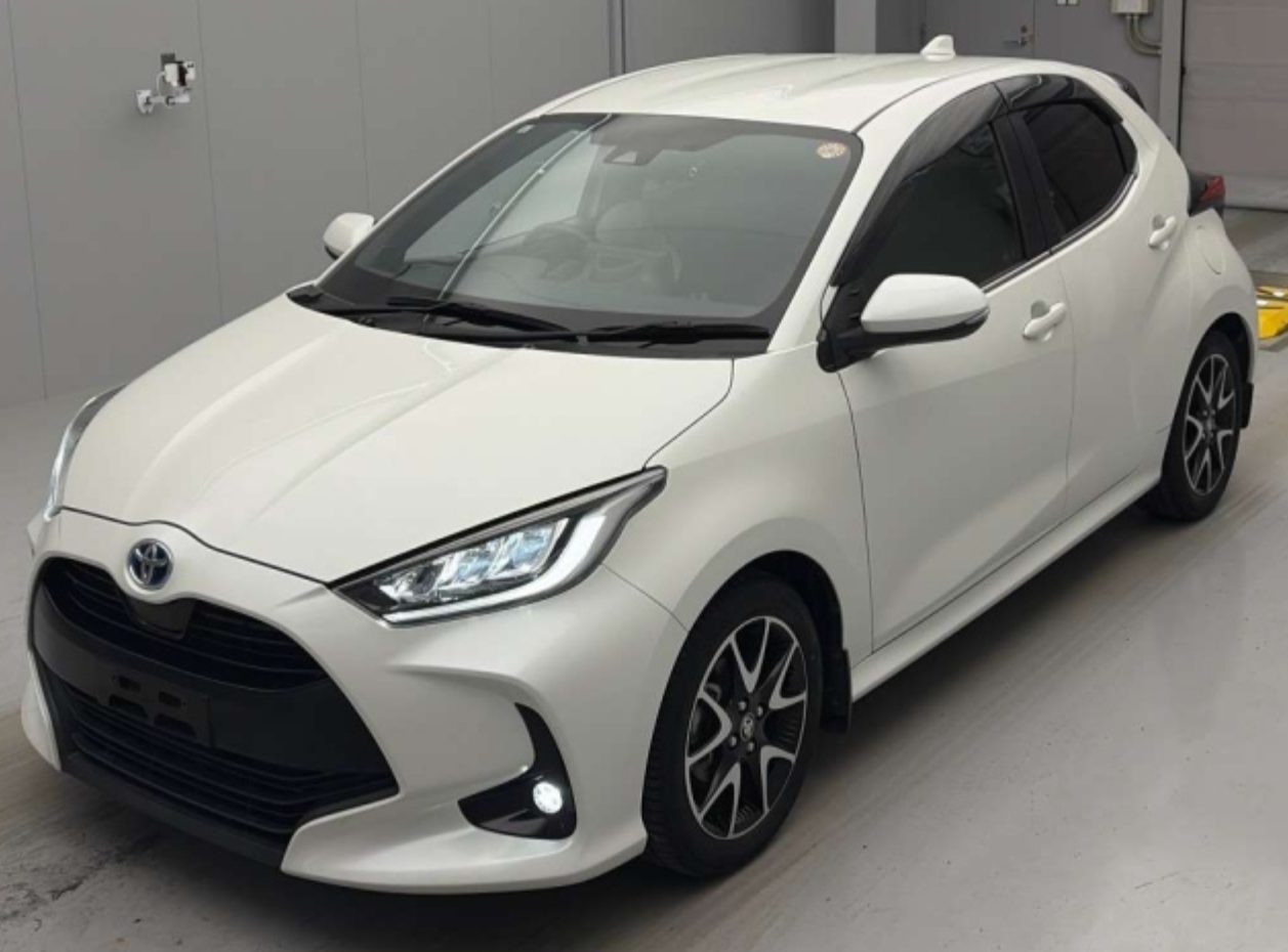 Toyota Yaris Hybrid X (MXPH10)