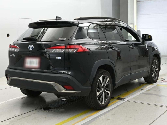 TOYOTA COROLLA CROSS ZVG11 2