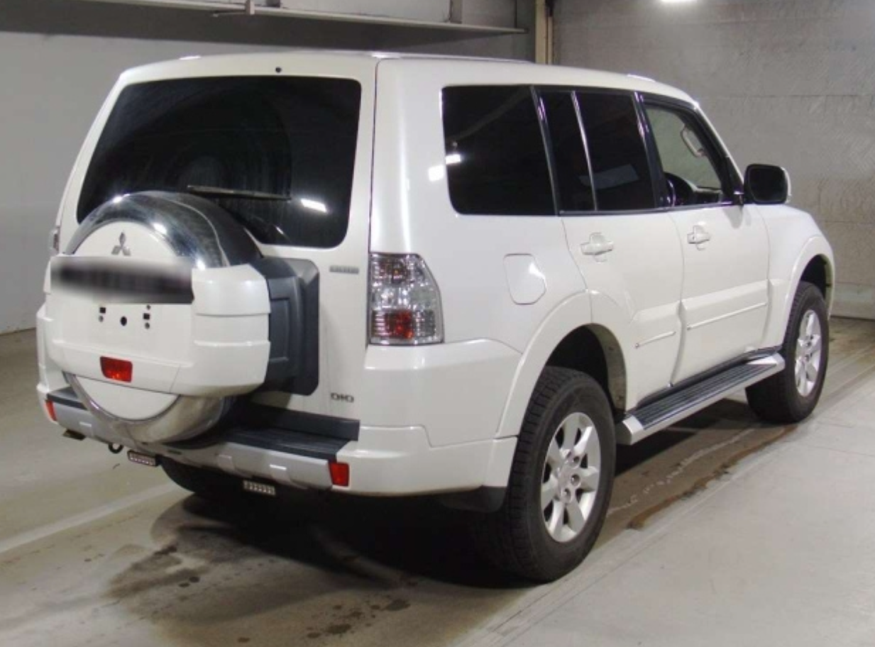 Mitsubishi Pajero Long Exceed 4WD (V98W) 2