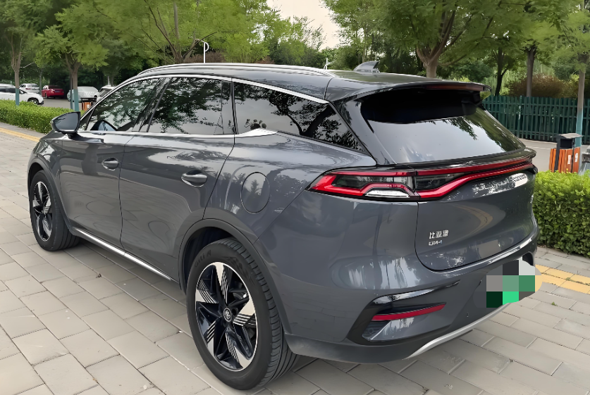 BYD TANG DM-I 2